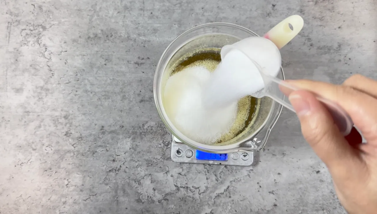 Brightening Body Scrub — step 15