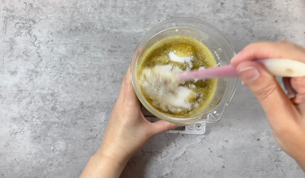 Brightening Body Scrub — step 16