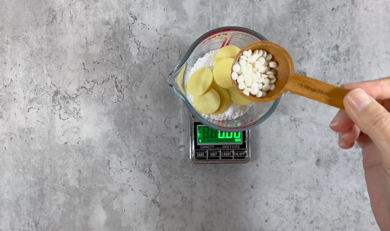 Cocoa Butter Solid Conditioner Bar — step 5