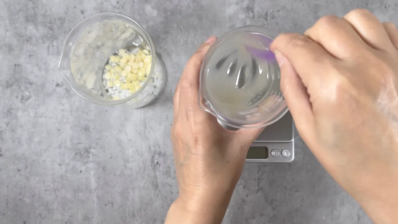 Conditioning Shampoo 2 In 1 — step 9