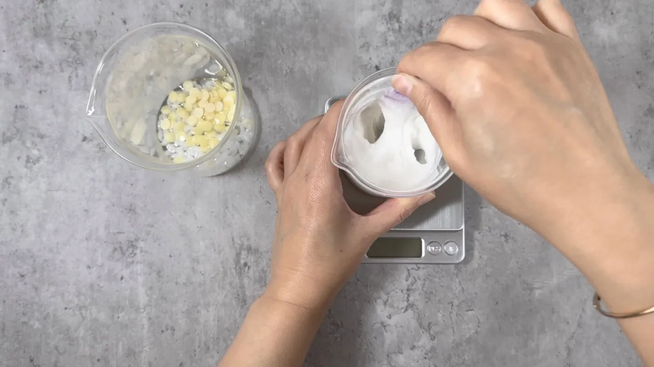 Conditioning Shampoo 2 In 1 — step 12