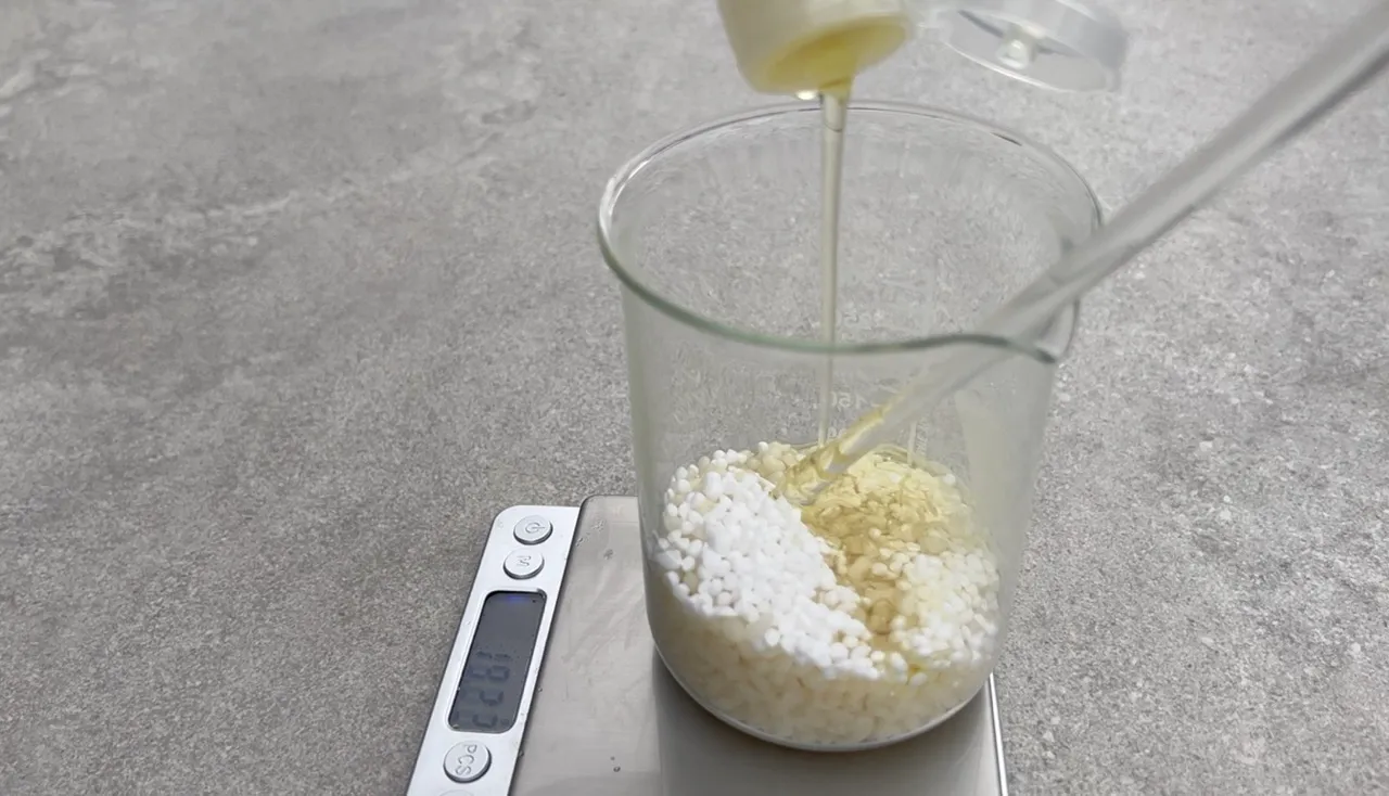 Lotion Bars (Christmas Edition) — step 10