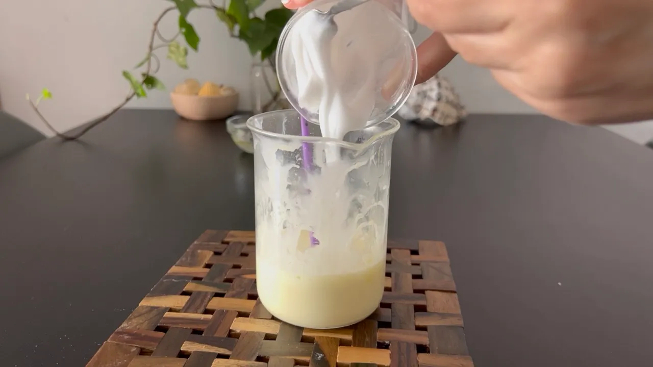 Moisturizing Shampoo For Dry Hair — step 32
