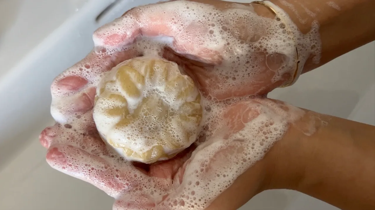 Oats Body And Face Soap — step 3