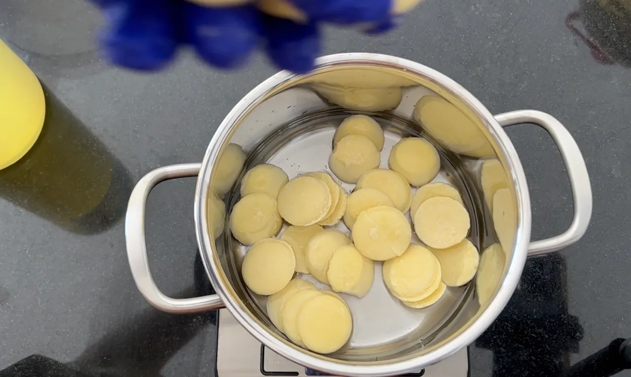 Oats Body And Face Soap — step 14