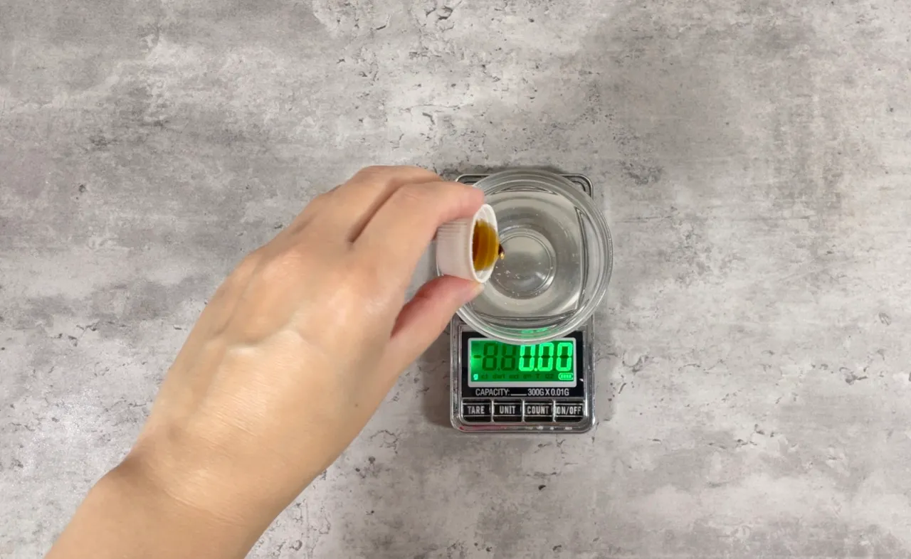 Roll-on Deodorant with Zinc Ricinoleate — step 14