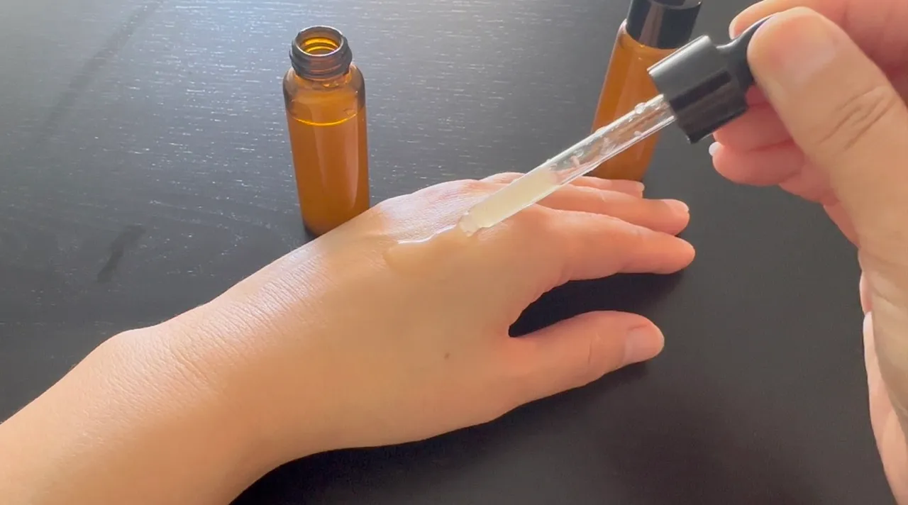 Salicylic Acid Skincare at Home: Safe Use + 2 Recipes (Toner & Serum) — step 8