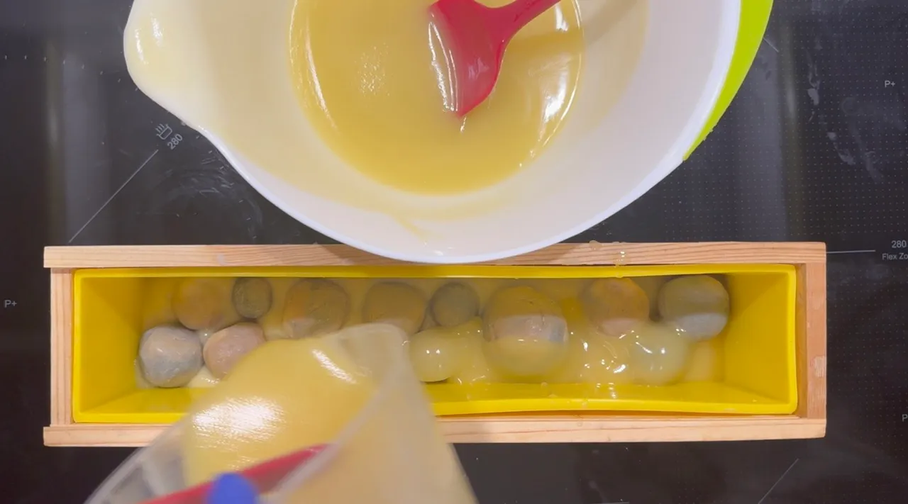 Using Soap Scraps For Soap Design — step 26