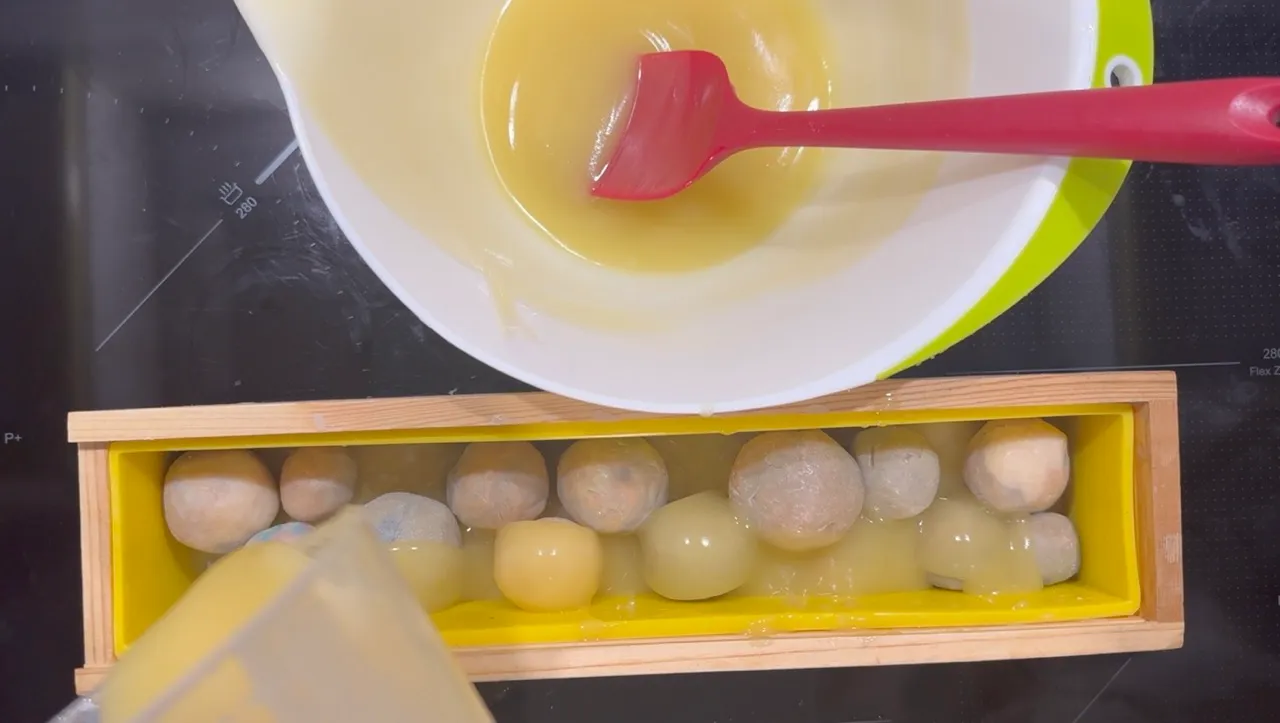 Using Soap Scraps For Soap Design — step 29