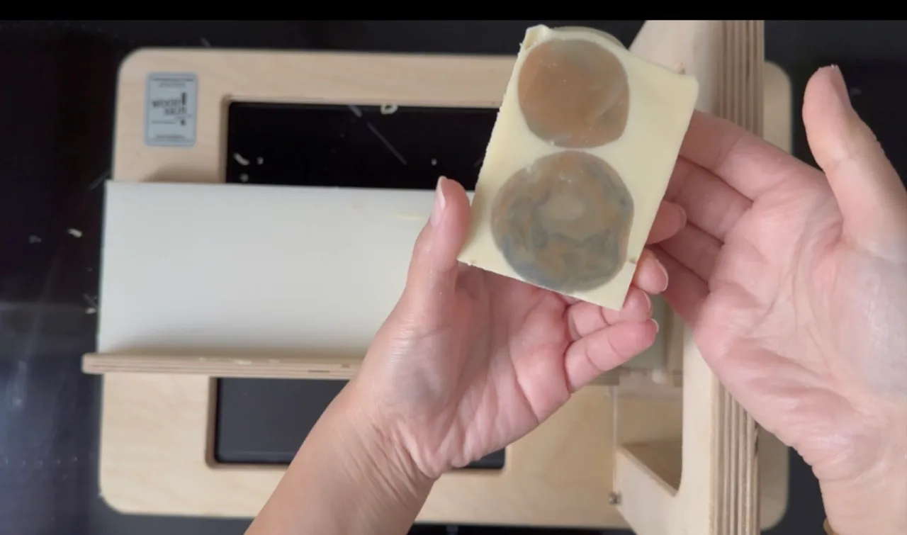 Using Soap Scraps For Soap Design — step 36