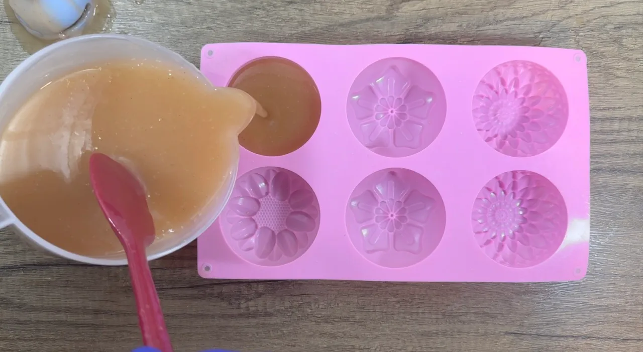 soap3oils18