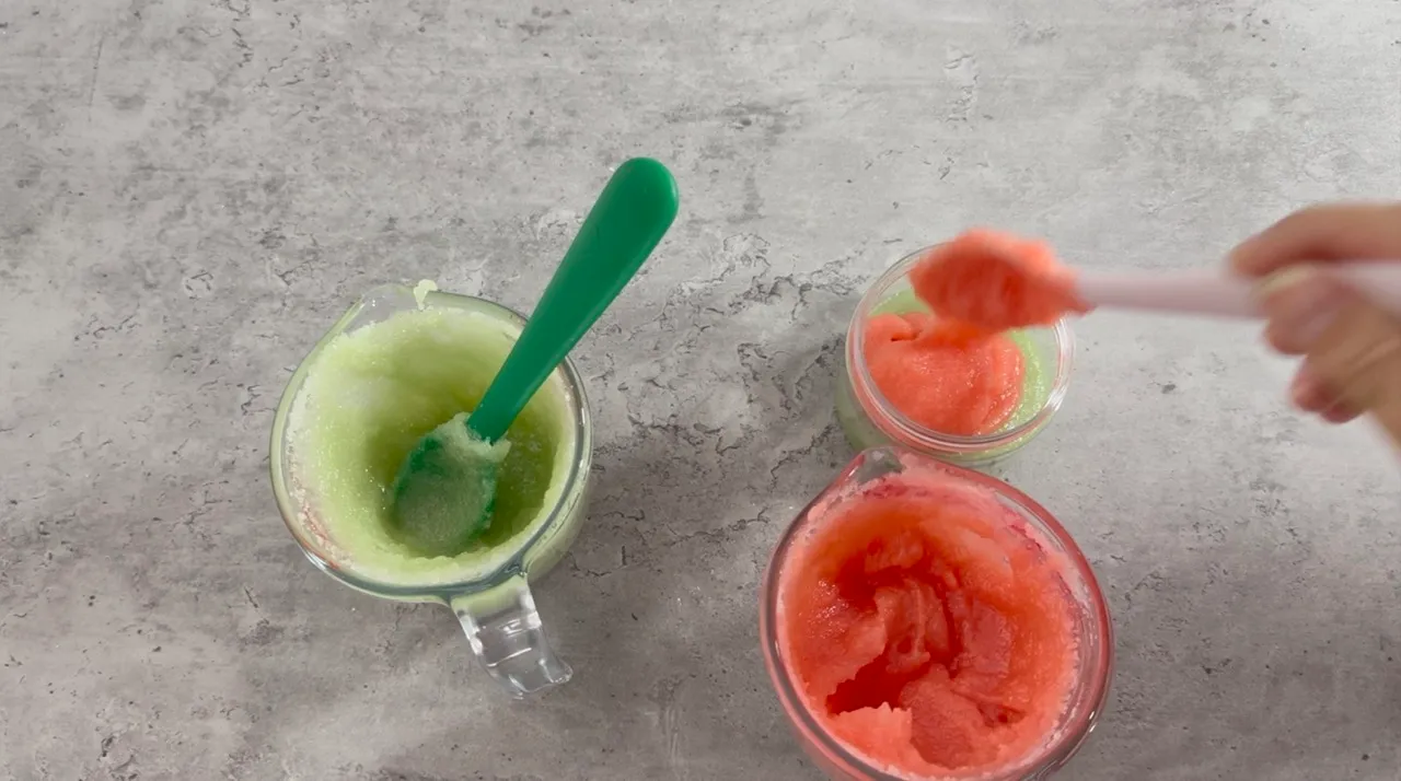 Sugar Scrubs Only 4 Ingredients — step 17